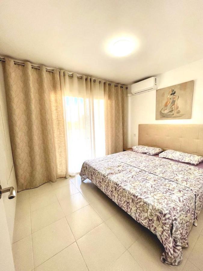 Royal Apartment Salou Bagian luar foto